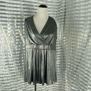 International Concepts Sleeveless Silver Blouse